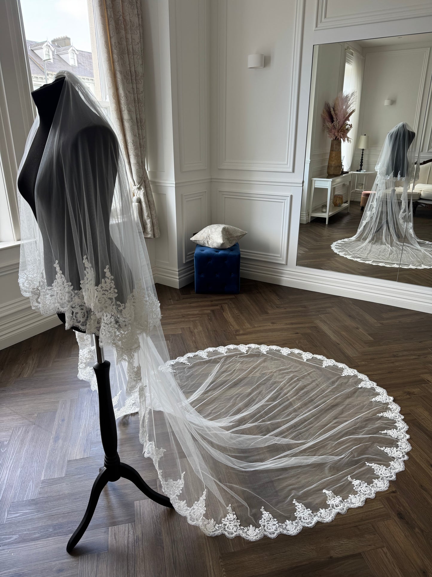 Lace Edge Cathedral Veil