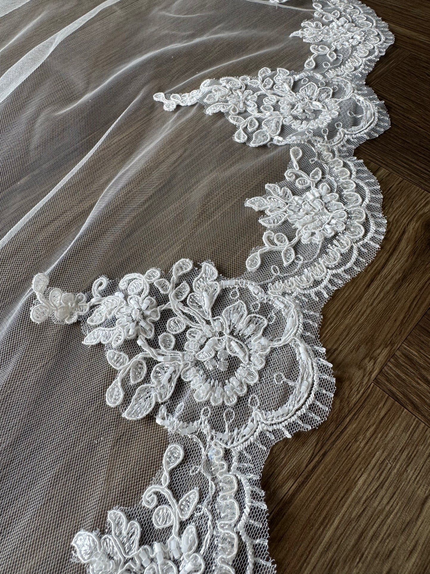 Lace Edge Cathedral Veil