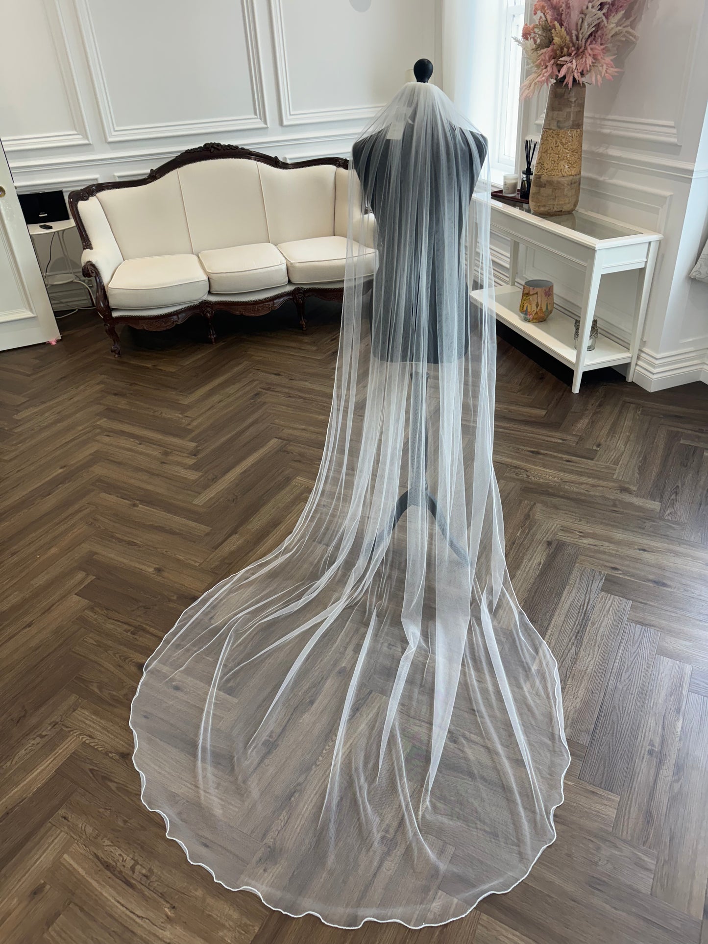 Cathedral, Single Layer Veil with Beaded Edge