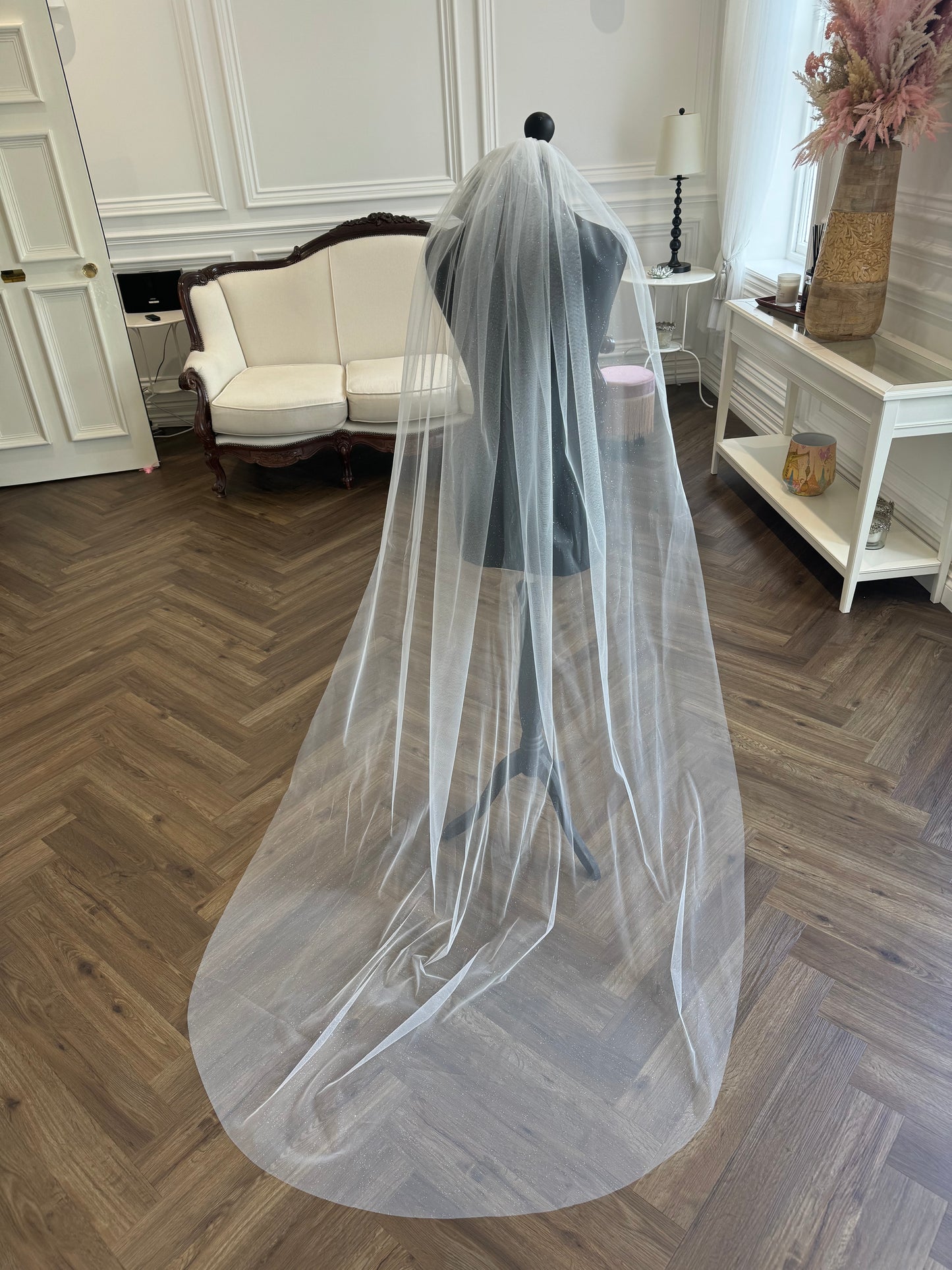 Chapel, Single Layer Glitter Veil