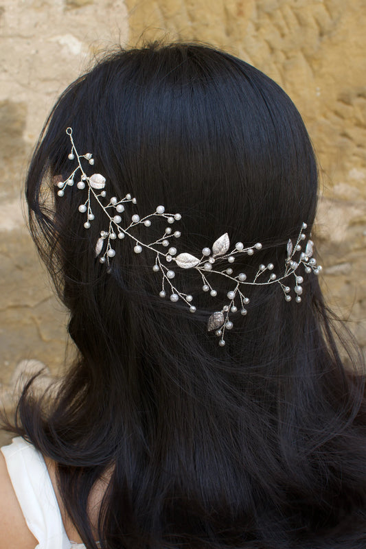 Magnolia Hair Vine